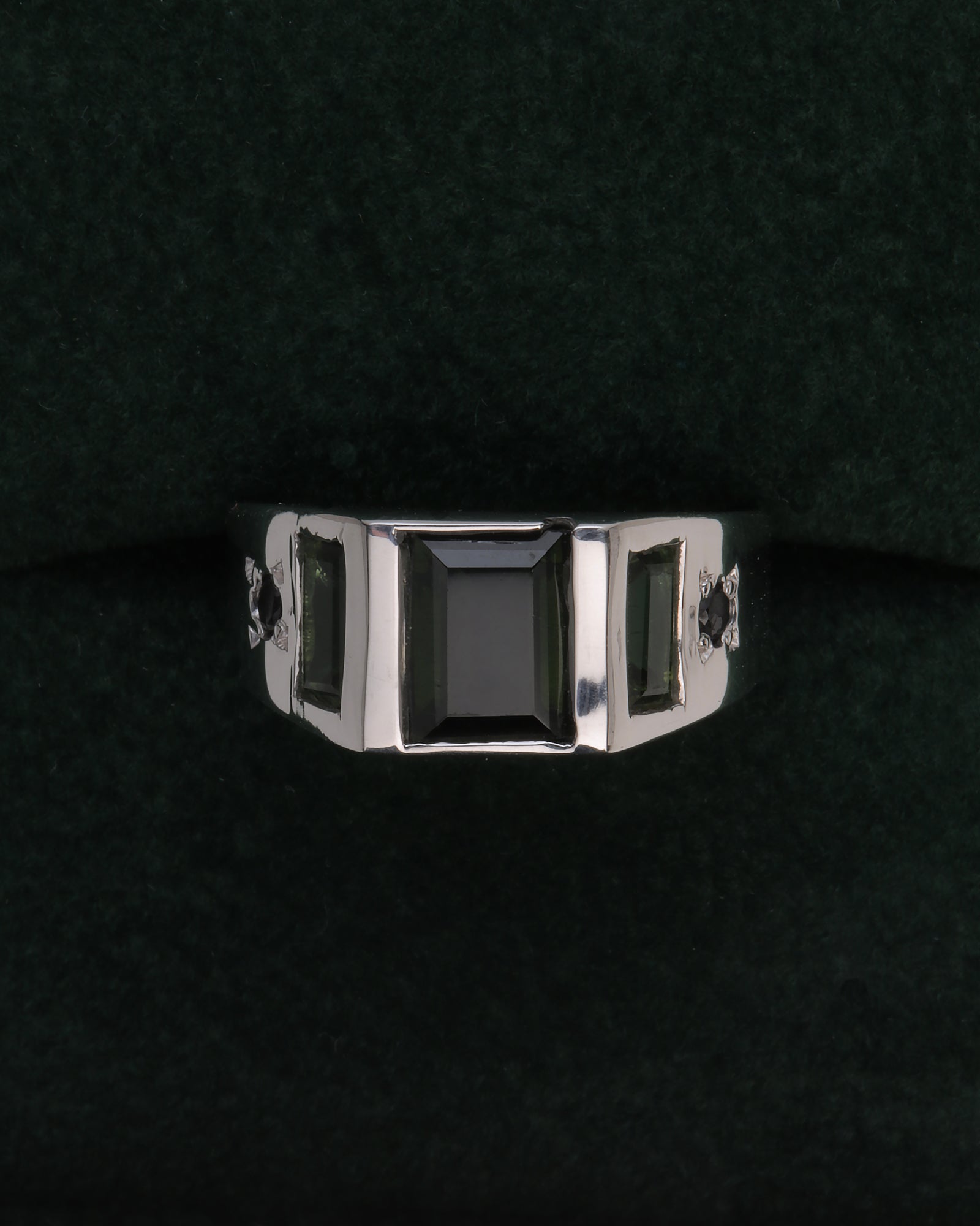 EOS Ring | Green Tourmaline & Black Spinel Silver - ALTRA Jewellery - 